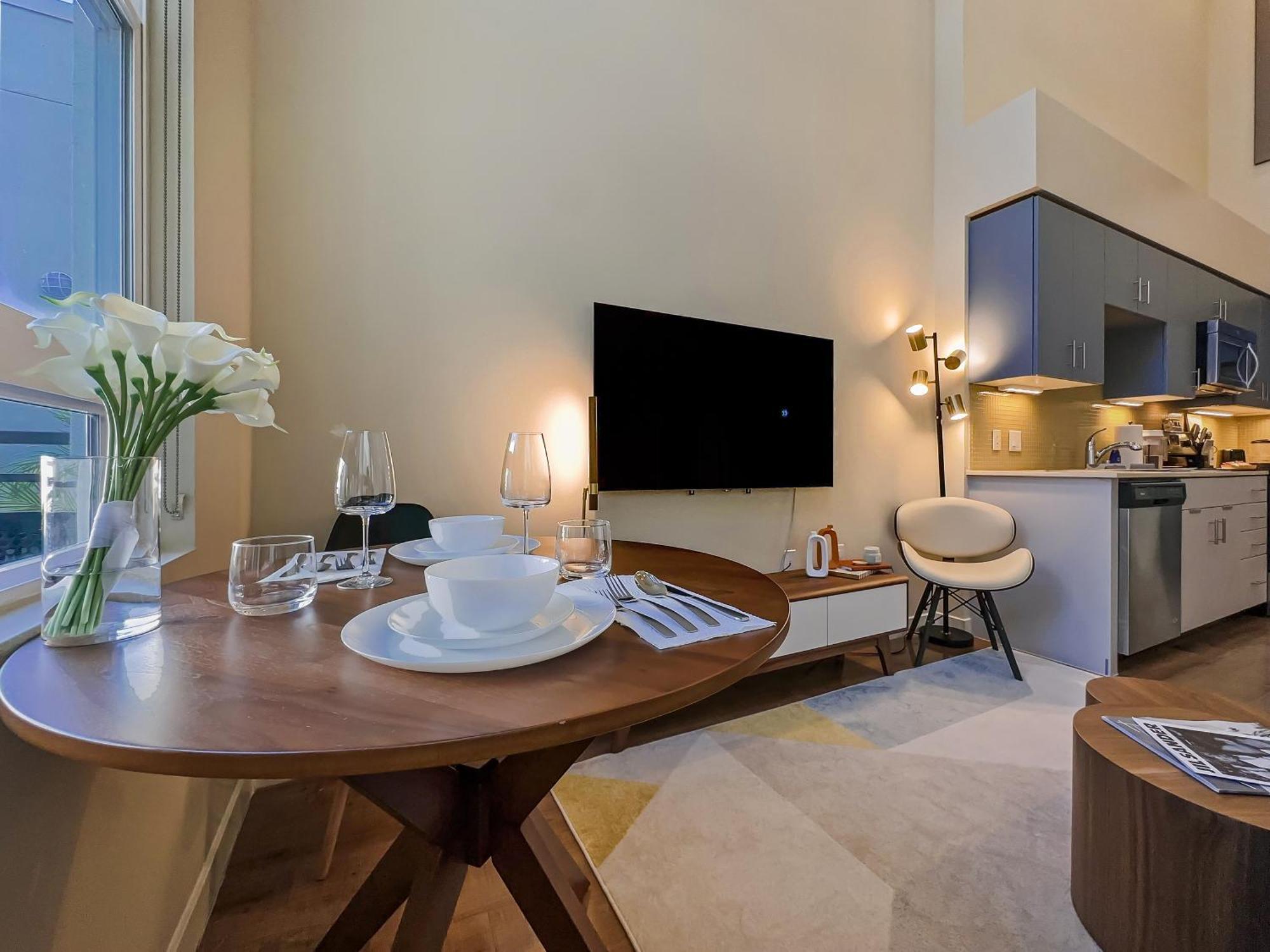 Appartamento Creative 2 Levels Penthouse Los Angeles Esterno foto